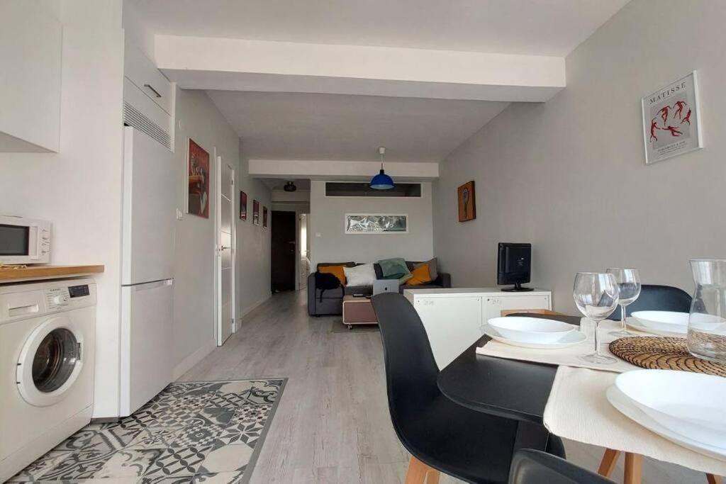Apartamento Torre De Hercules โอโกรูญา ภายนอก รูปภาพ