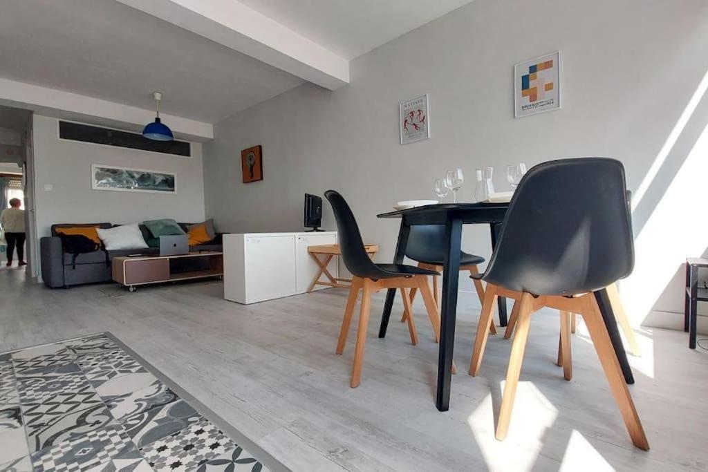 Apartamento Torre De Hercules โอโกรูญา ภายนอก รูปภาพ